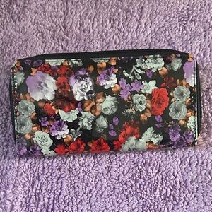 Floral wallet